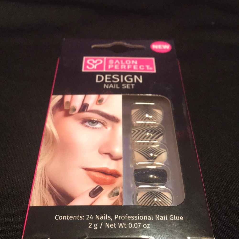 Salon perfect nails
